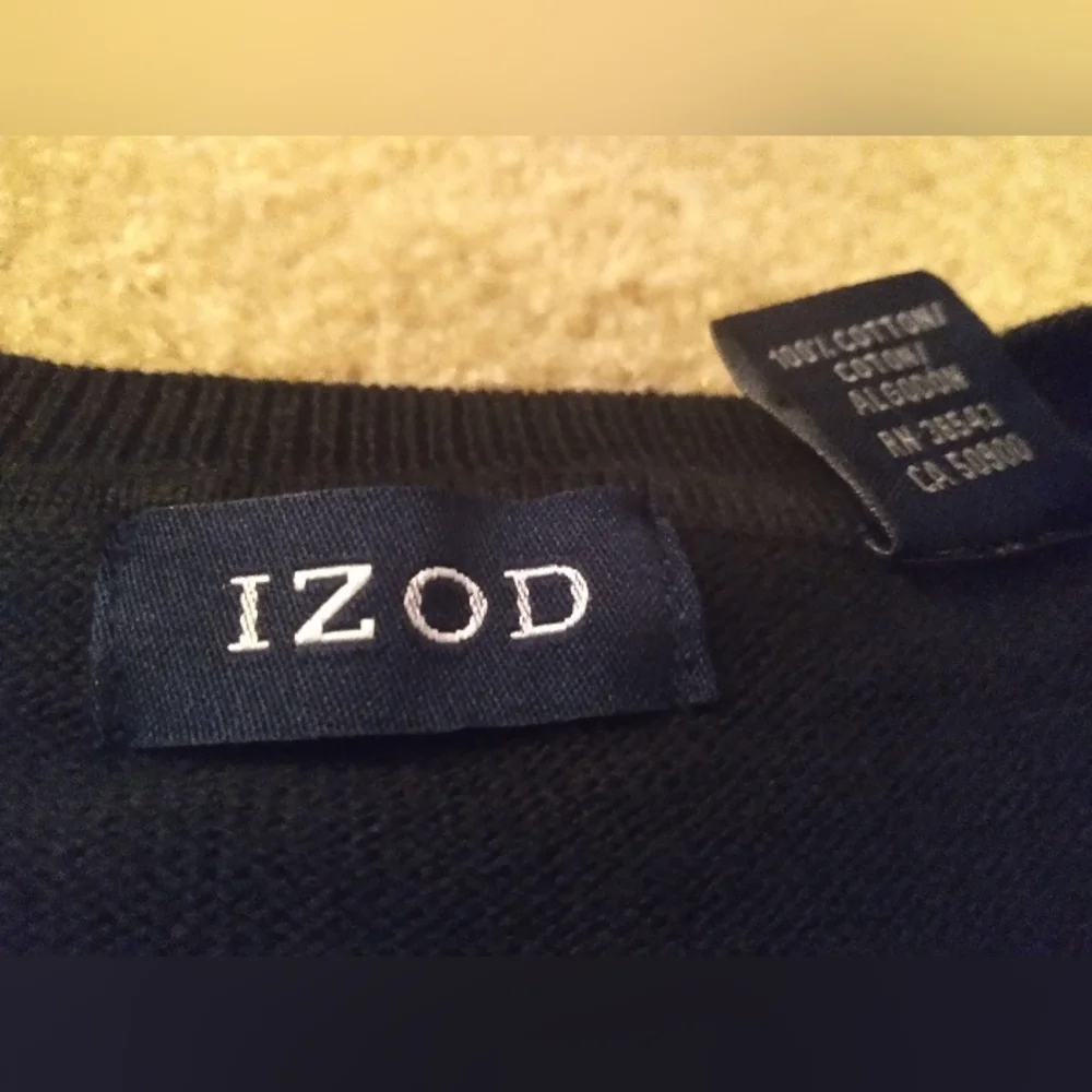 Izod Black Gray Argyle Vneck Preppy Academia Dark Business Casual Chunky Sweater